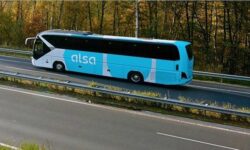 autobús de línea Alsa