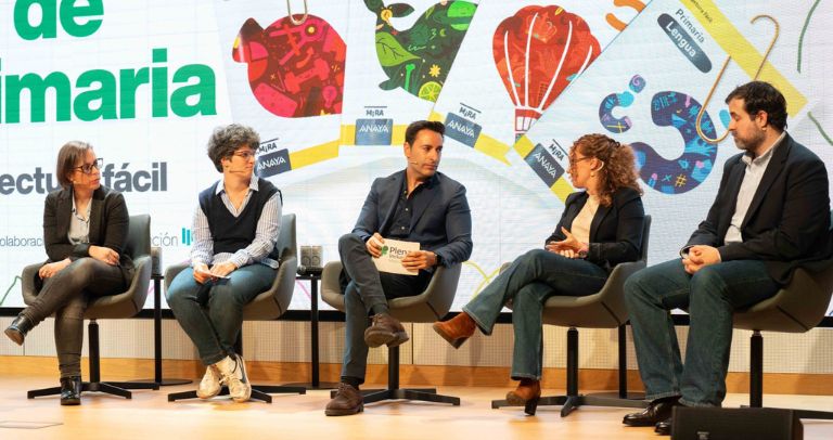 Plena Inclusión Madrid y Grupo Anaya adaptan por primera vez a lectura fácil materiales curriculares para garantizar la accesibilidad cognitiva en las aulas